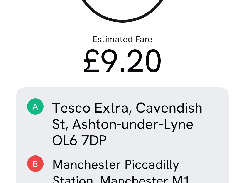 Mobile driver-app screen showing a new trip offer, countdown timer, estimated fare, pickup and destination addresses, and decline and accept buttons.