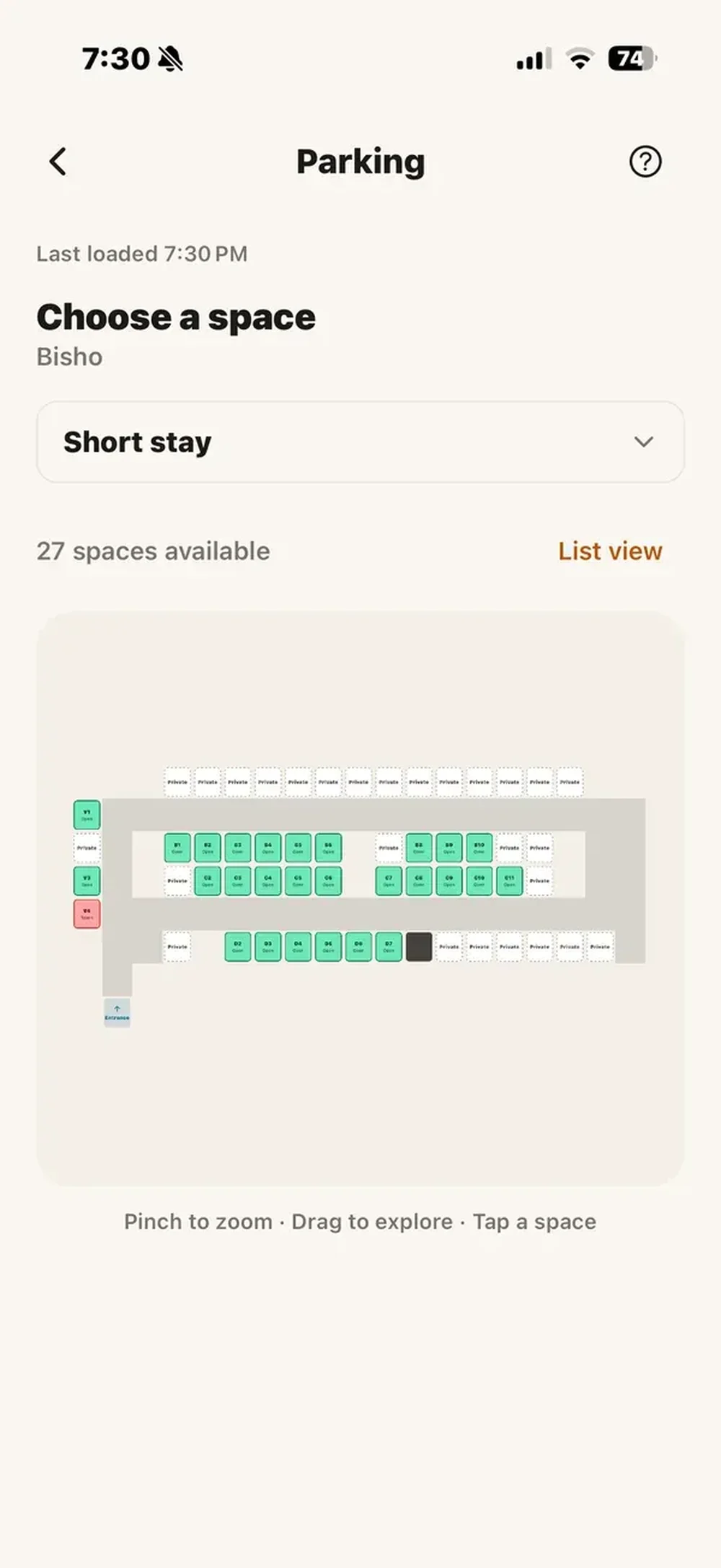 Mobile parking screen for Bishō showing a short-stay selector, 27 available spaces, and a tappable color-coded parking-lot map.