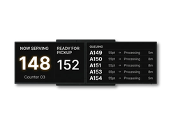 A dual-screen customer display shows now-serving number 148, ready-for-pickup number 152, and a queue of order numbers.