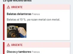Mobile-format Taller Centro inspection and authorization page for a 2021 Nissan Sentra, listing urgent brake findings and a customer name.