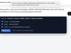 Application page with a text prompt and an Obvelo overlay that lists detected person, PESEL, and email fields and provides a masking button.